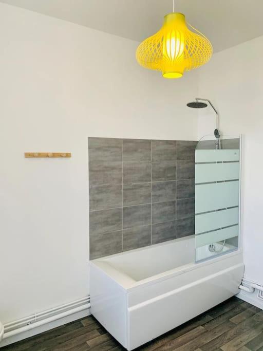 Petit F1 Cosy Apartment Вимере Екстериор снимка